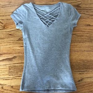Junior’s Hollister Grey Top Must Have Collection